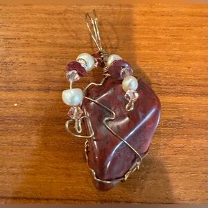 Vintage Artisan-Made Carnelian Pendant,Gold-Tone Wiring w/ Red, Pearly Beading